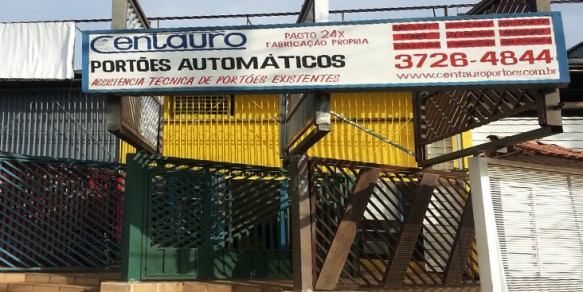 Centauro Portões Automáticos - Se a garagem ficou pequena demais para o  carro novo, a Centauro tem a solução! Nossa equipe reforma seu antigo  portão e assim você poderá manter seu carro